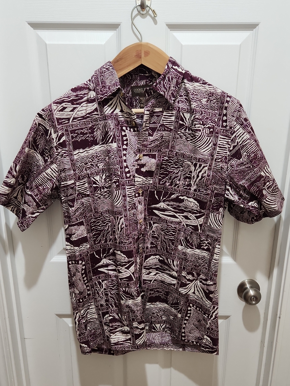 Men's Burgundy & Cream Hawaiian Printed Short-Sleeve Button-Down Shirt